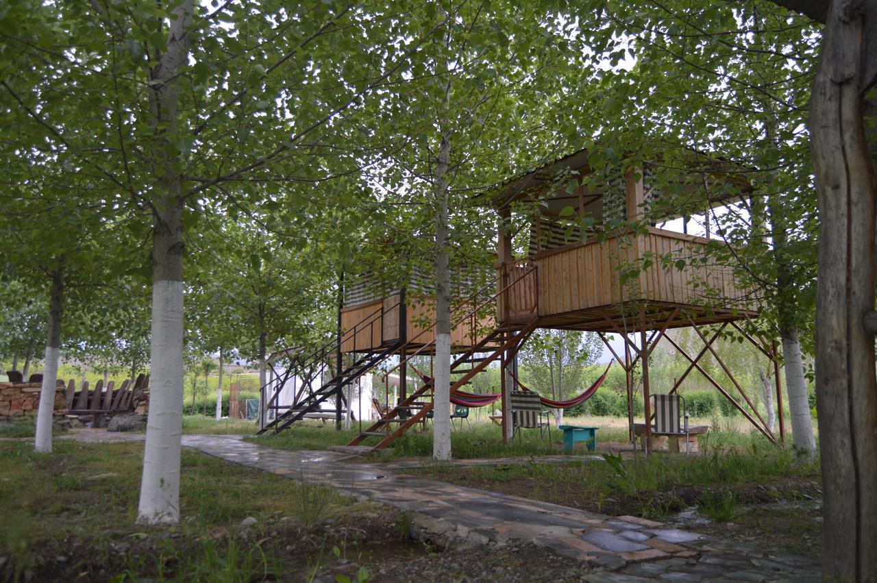 Crossway Camping Yeghegnadzor Exterior photo