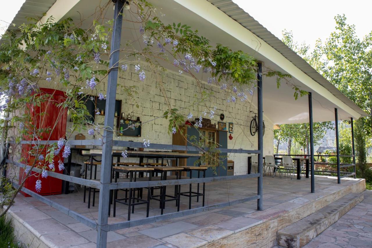Crossway Camping Yeghegnadzor Exterior photo